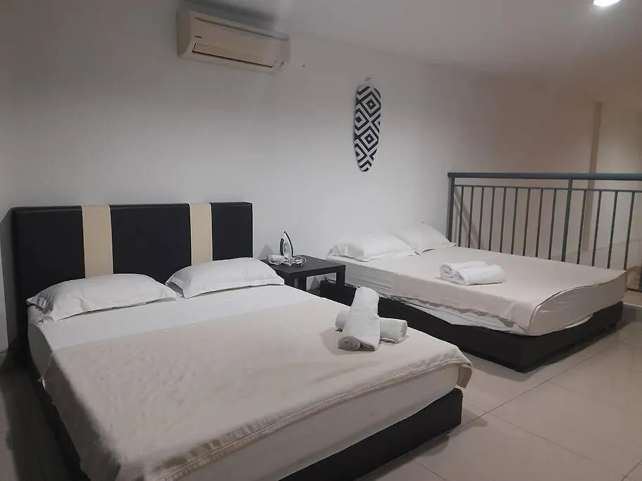 Double Storey Pj5 Soho Balcony Pool Wifi Netflix Field View Apartment Petaling Jaya